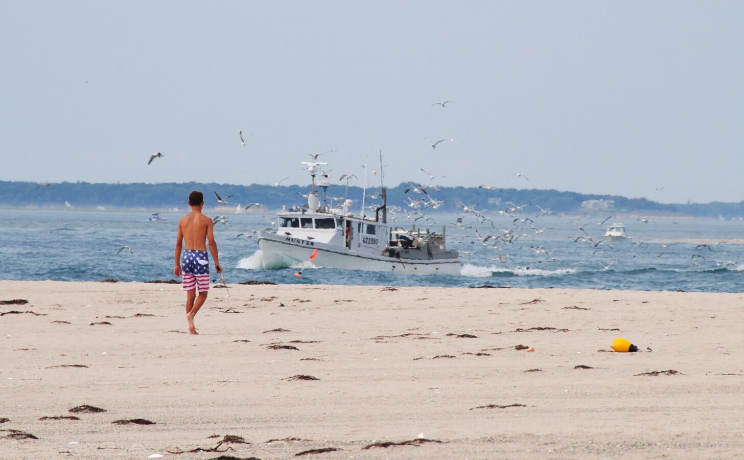 Fishing boat heading in for the day