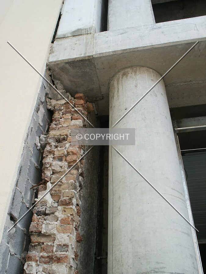 Southeast corner of the structure with adjacent wall