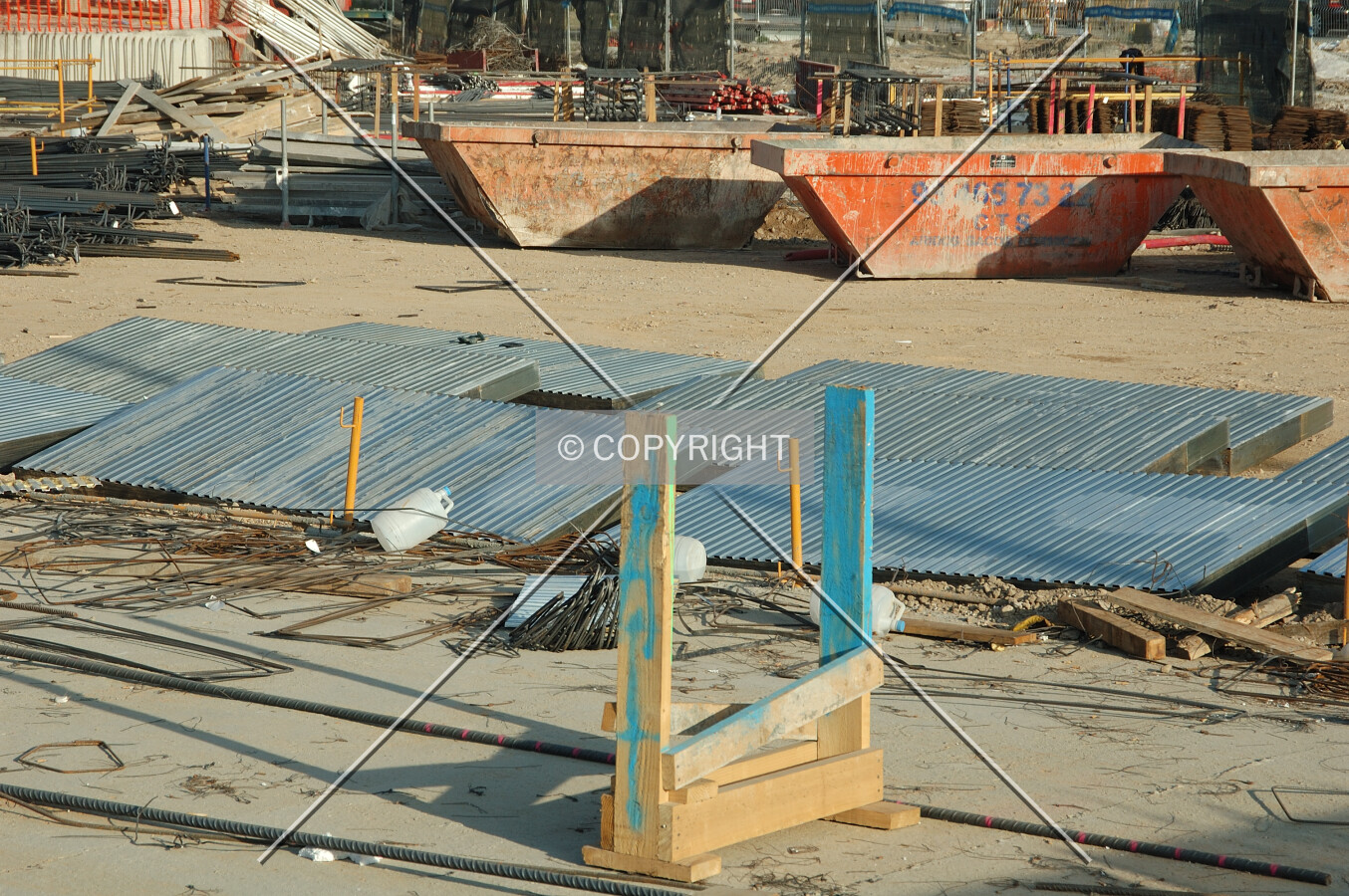 This formwork is used to have a concrete surfice with stripes