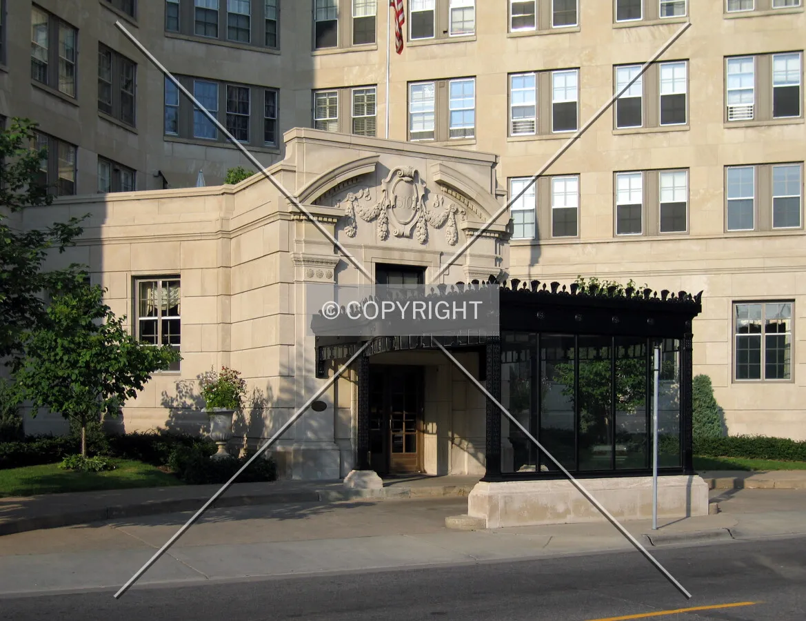 Ornate entrance on Groveland Avenue
