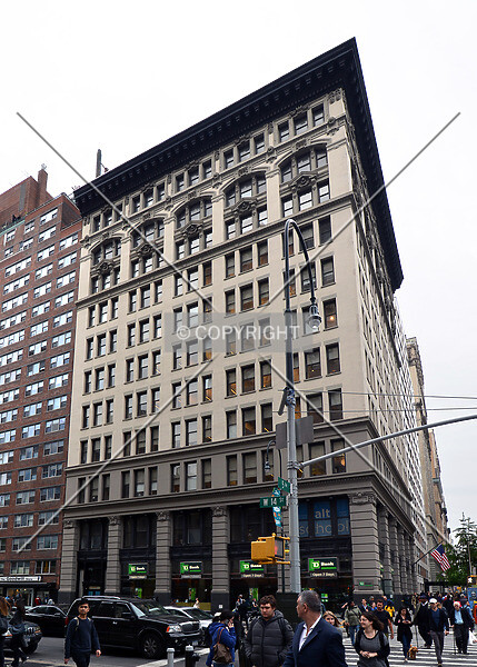Photo 110-364-997