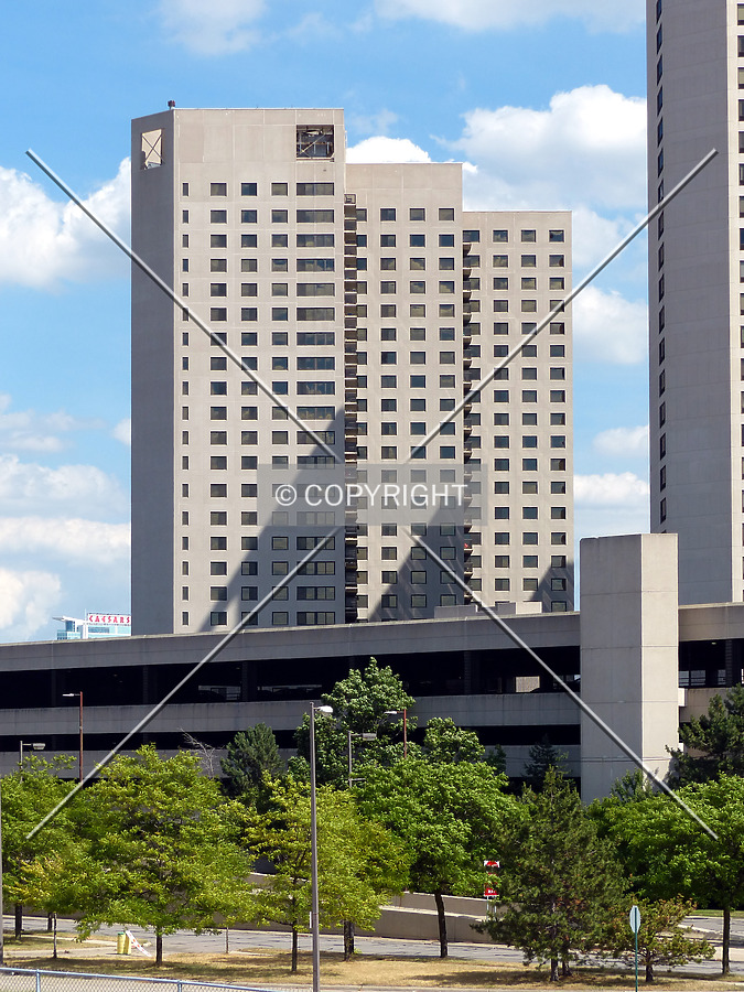 Photo 110-455-826