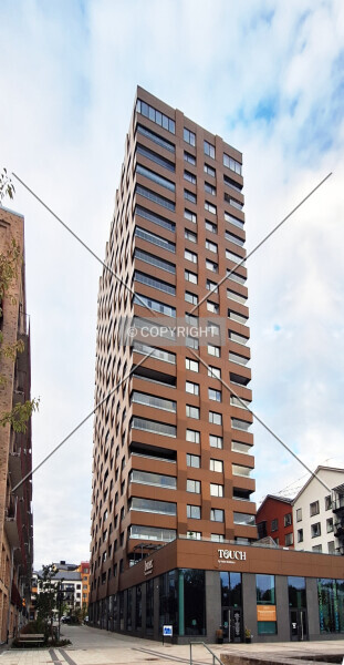 Photo 110-784-485