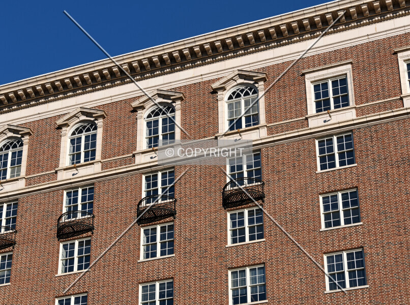 Photo 111-779-182