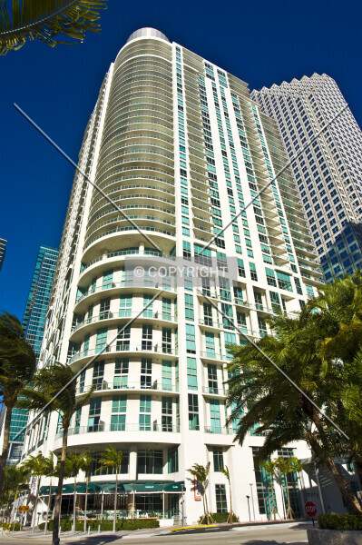 Photo 011-189-603