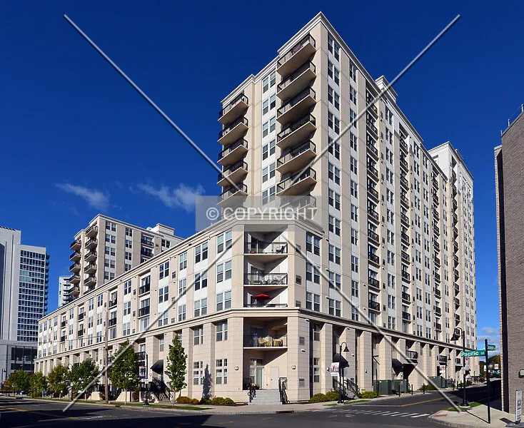 Photo 112-641-473