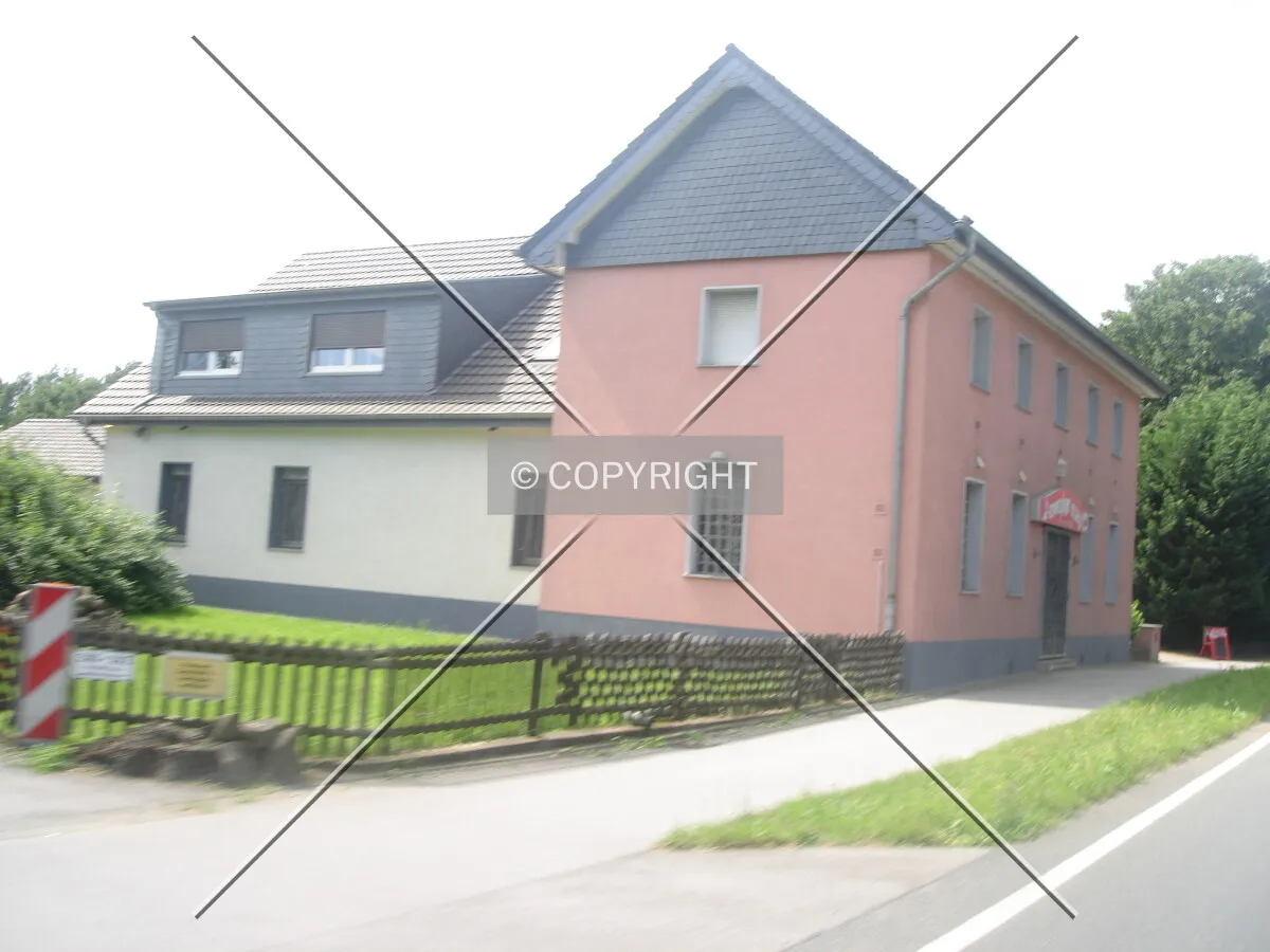 Photo 113-226-327