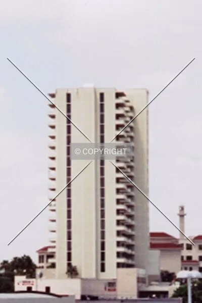 Photo 113-313-047