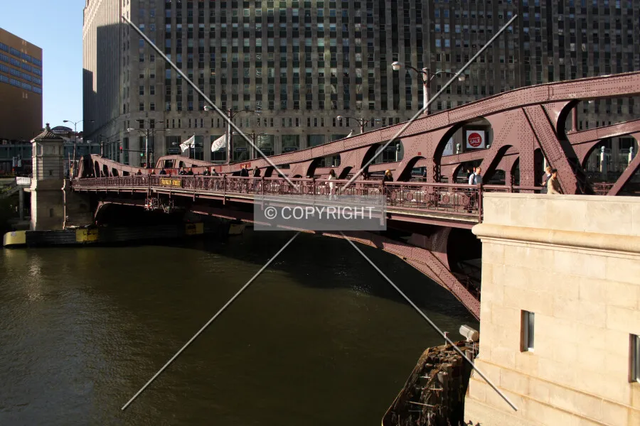 Photo 113-363-680