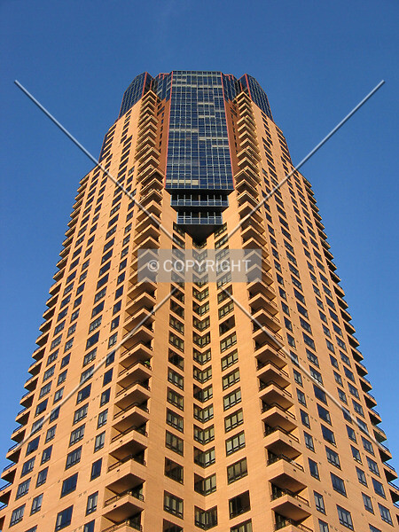 Photo 113-536-376