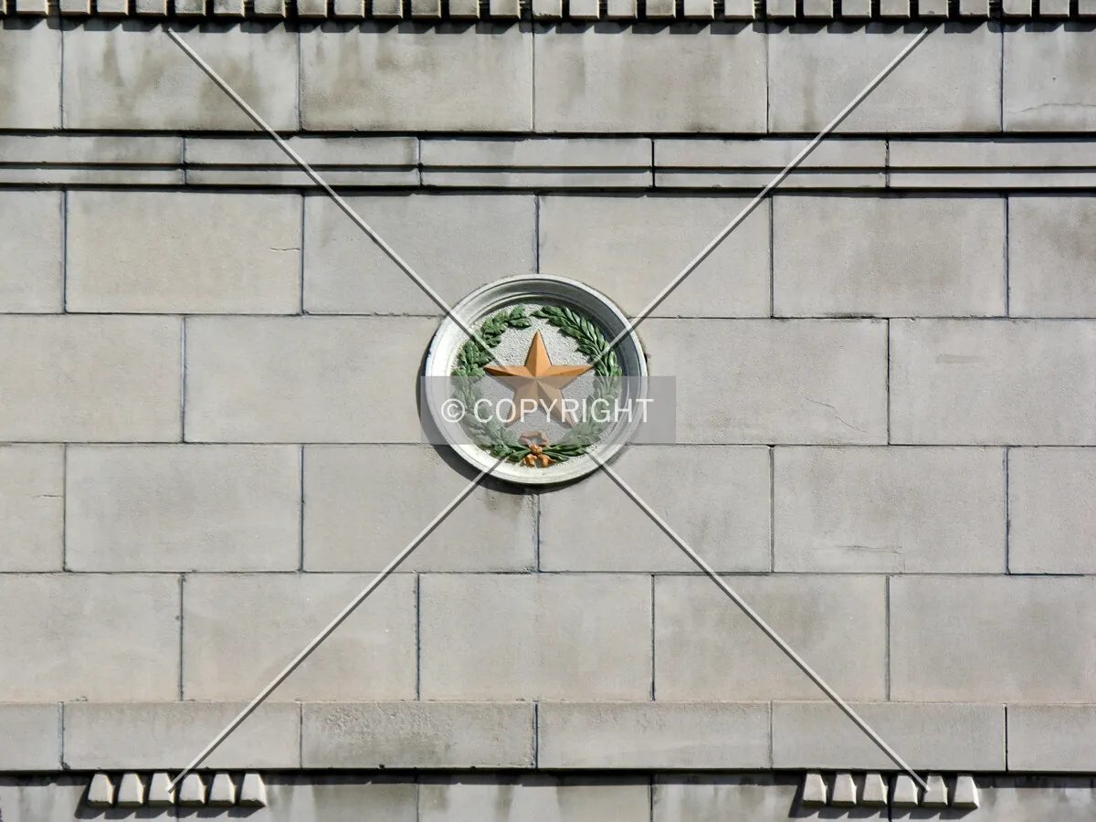 Detail of the western facade