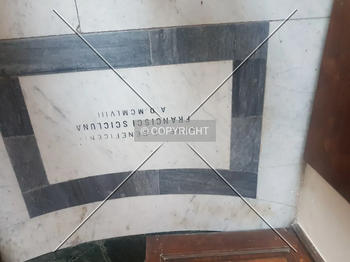 Photo 114-726-526