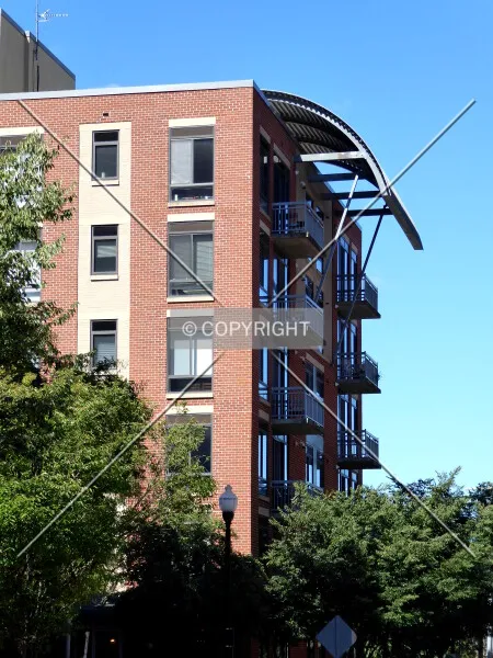 Photo 114-793-687