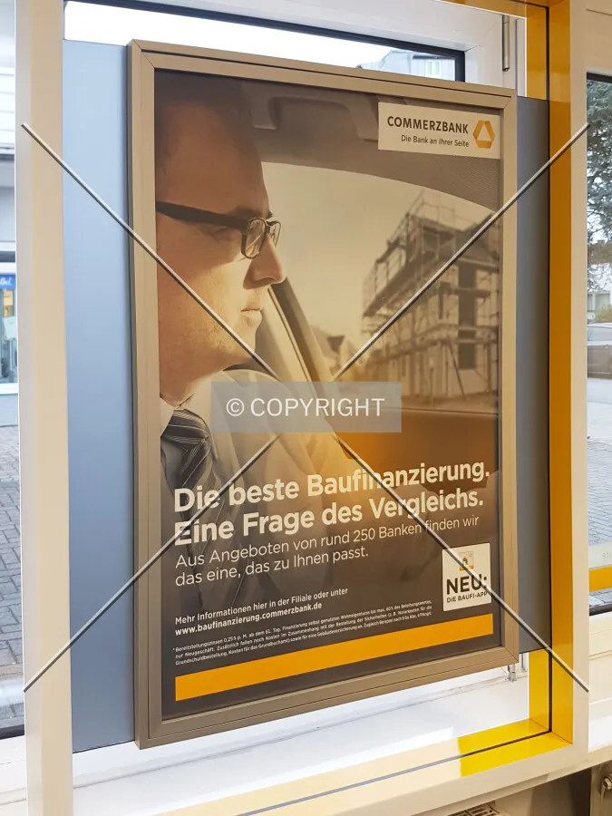 Commerzbank advertising for building loans