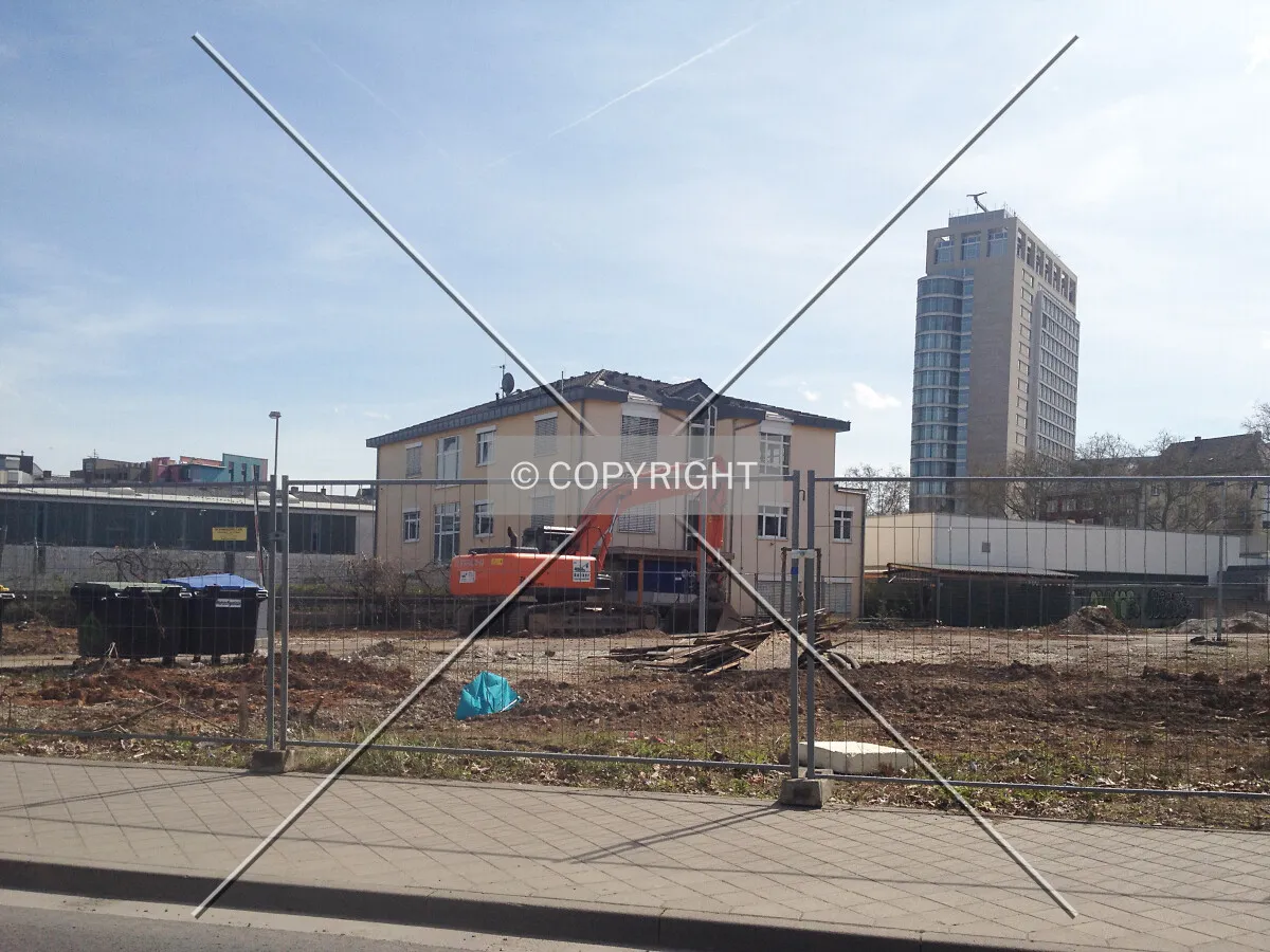 Photo 011-603-275