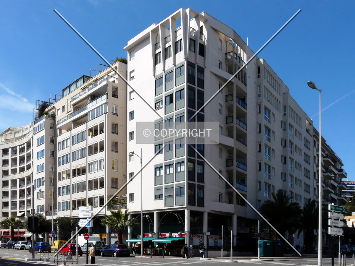 Corner view
