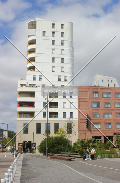 Photo 011-678-686