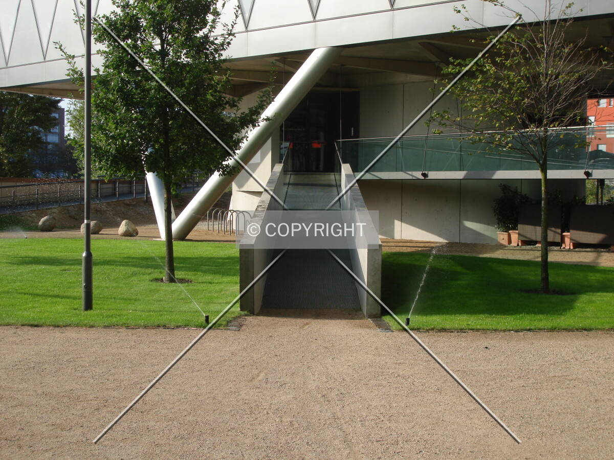 Photo 117-037-947