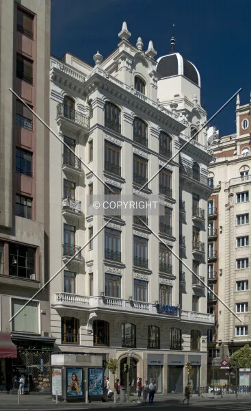 Photo 117-793-969