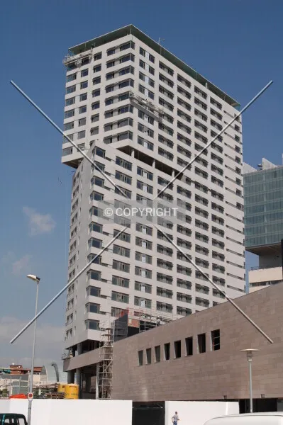 118-070-084
