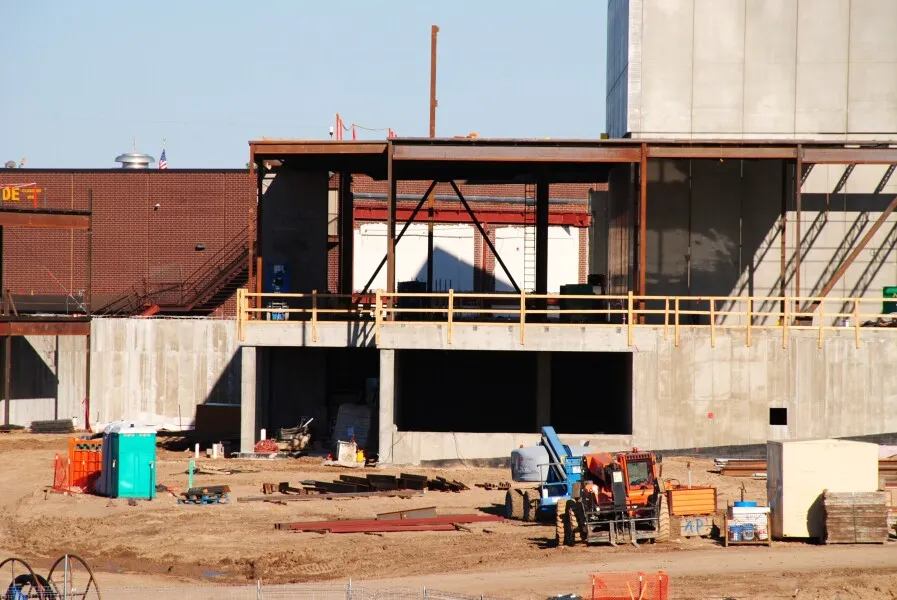 118-683-124