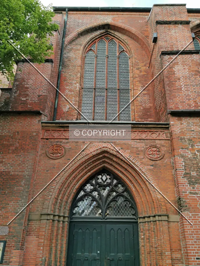 Photo 119-352-436