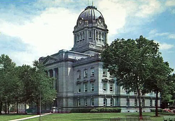 Photo 119-393-499