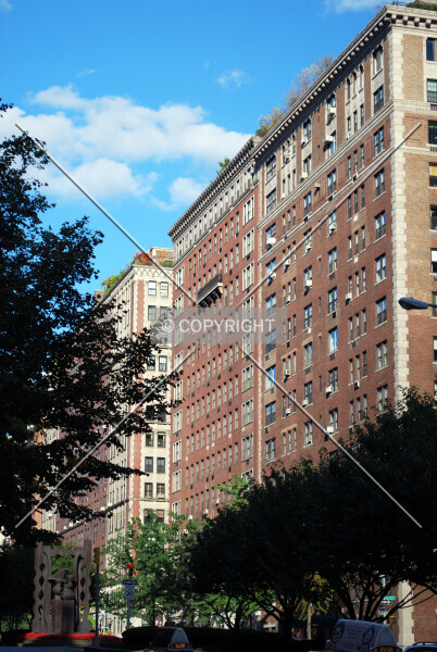 Photo 011-940-121