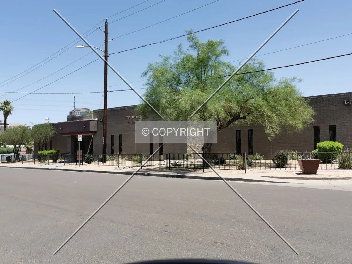 Photo 120-044-675