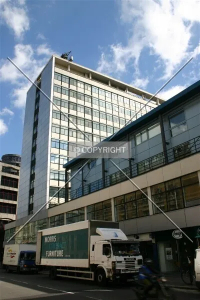 Photo 120-255-476