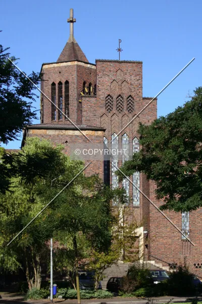 Photo 120-274-849