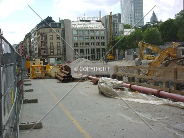 View over the construction site; as seen from Taunusstraße