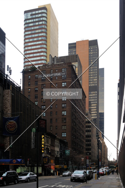 Photo 120-447-565