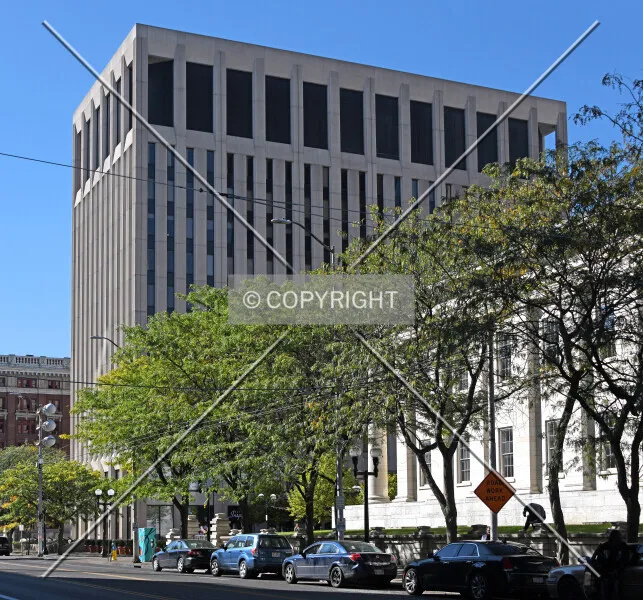 Photo 121-017-379