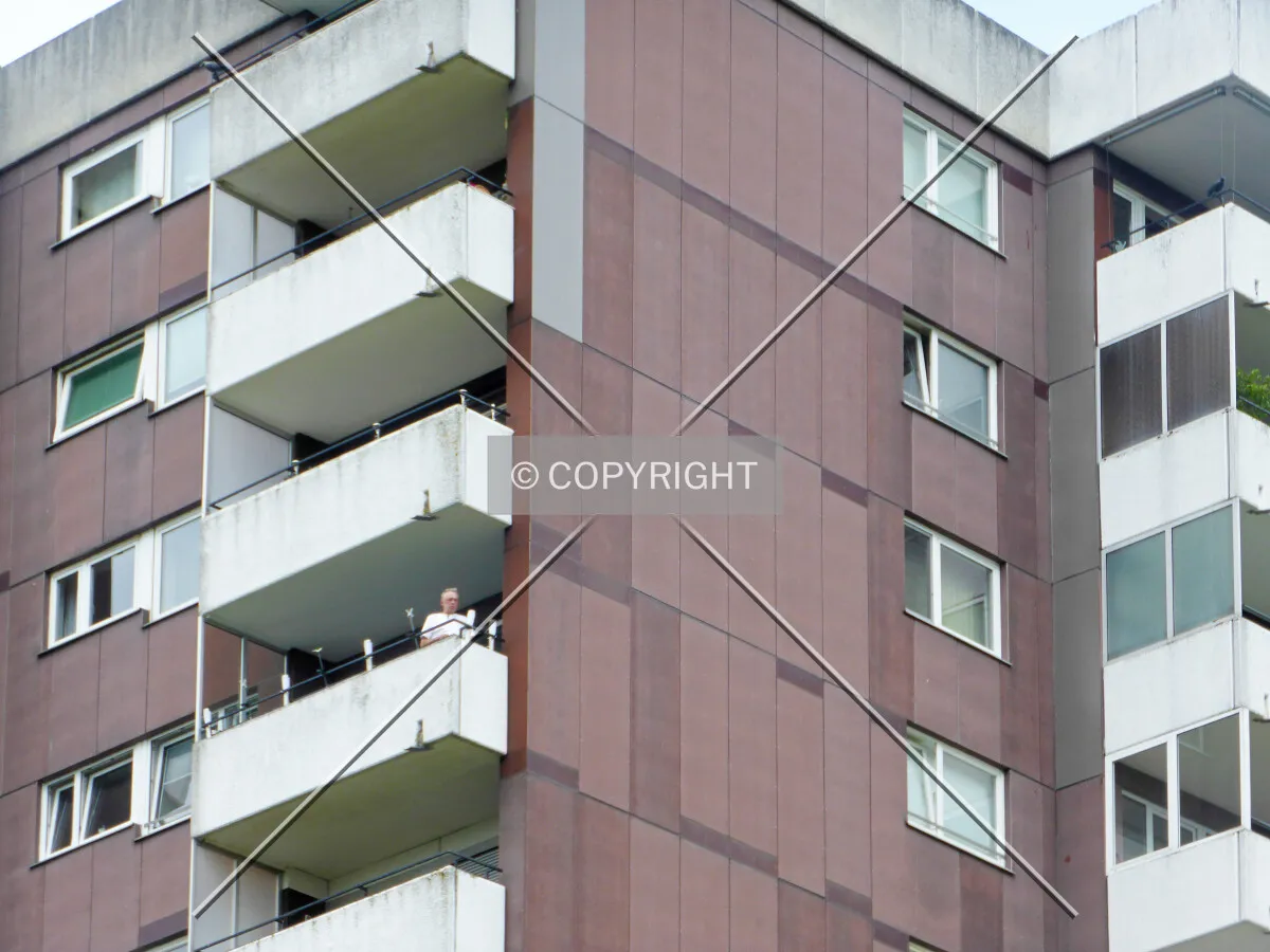 Photo 121-040-666