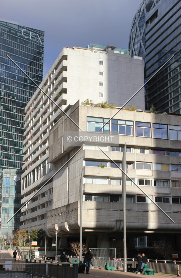 Photo 121-269-385