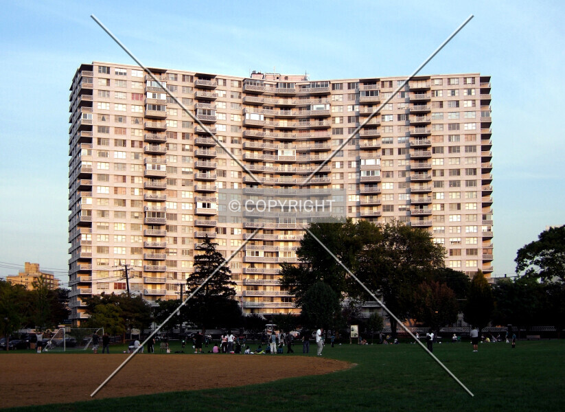 Photo 121-270-823