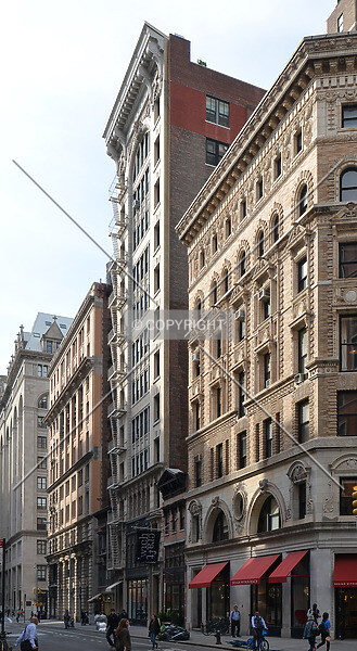 Photo 121-398-048
