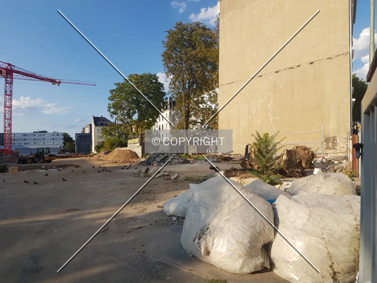 Photo 122-118-690