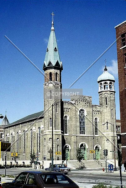 Photo 122-166-396