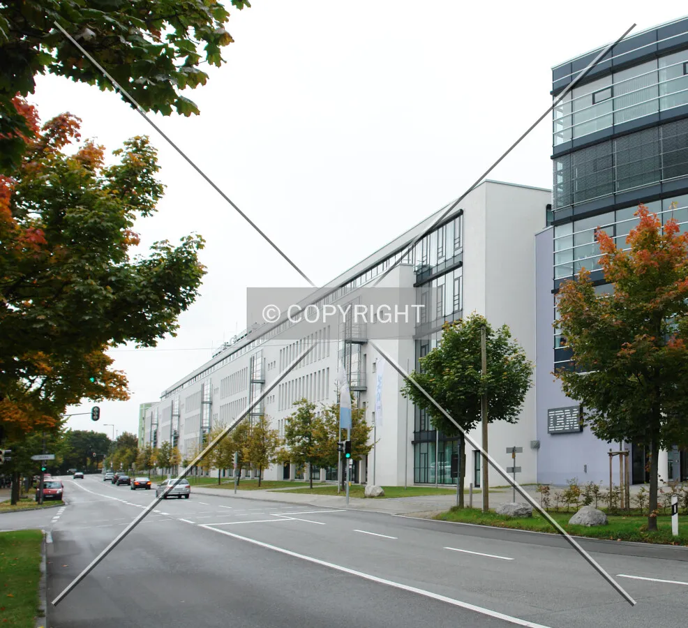 Photo 122-186-703