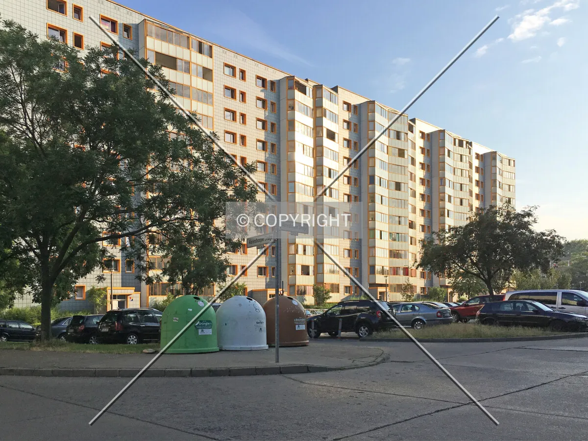 Photo 012-234-420