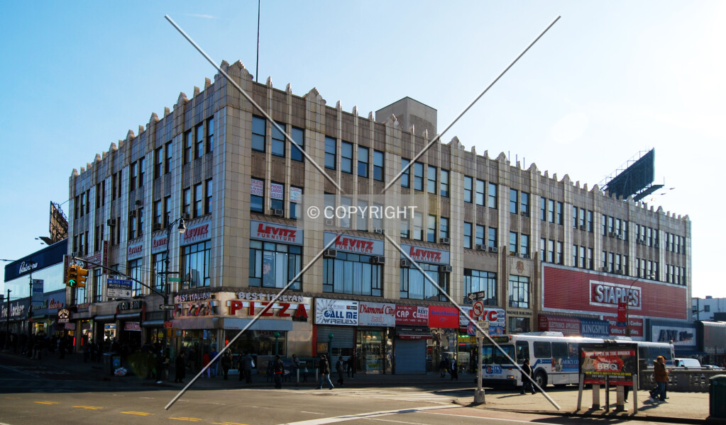 Photo 122-597-856