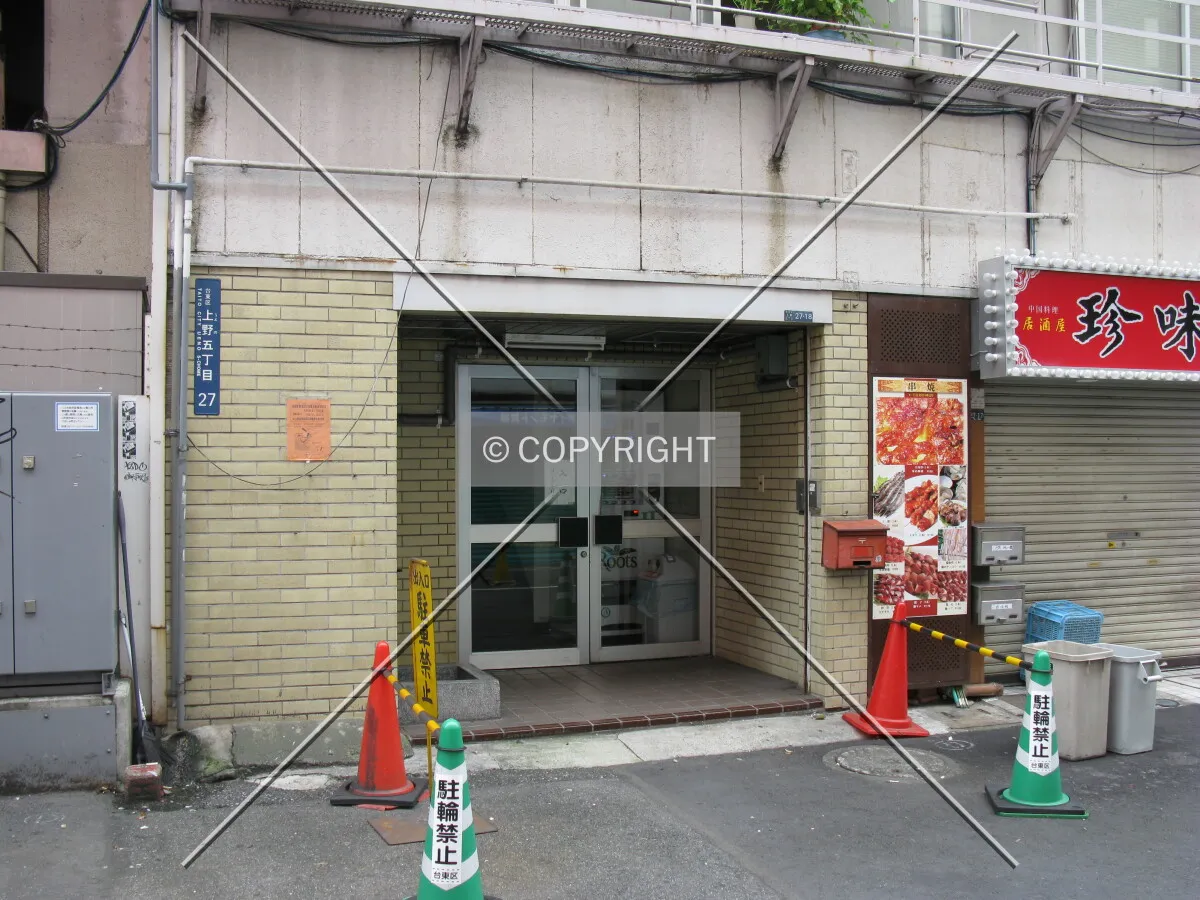 Photo 122-720-384