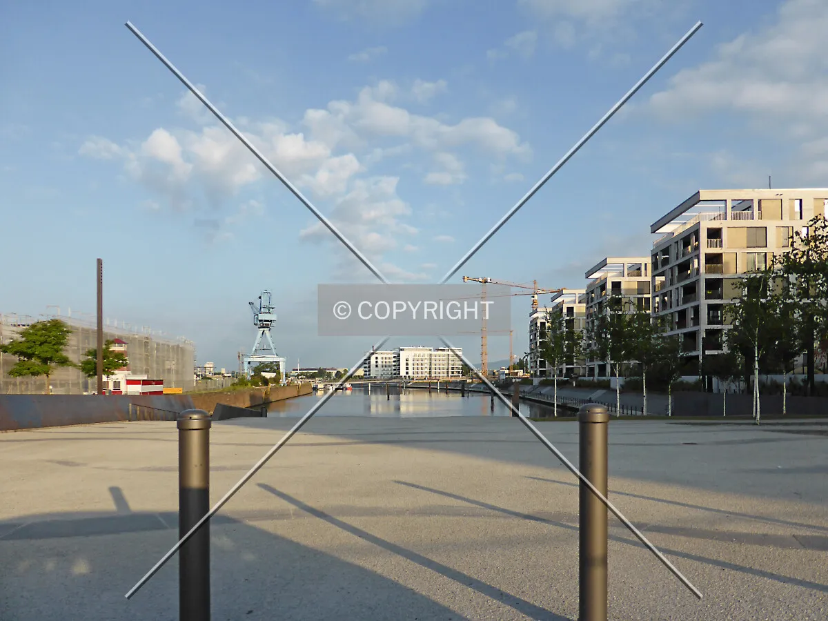 Offenbach Hafen district in August 2016