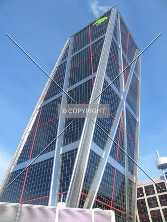 Puerta de Europa I, Madrid