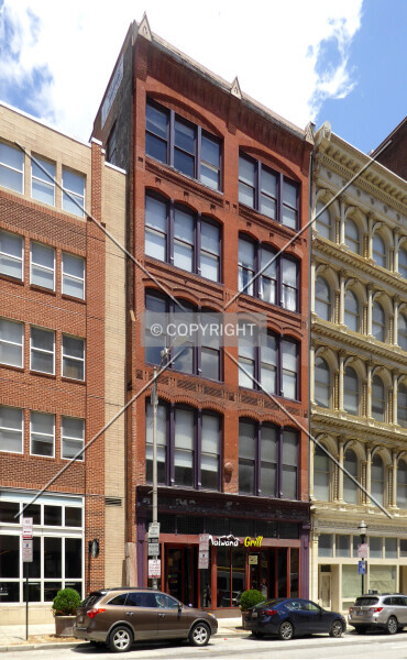Photo 123-245-035