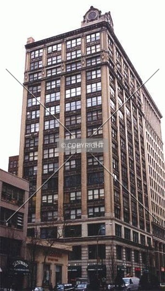Photo 123-274-830