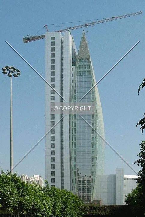 Profile - taking note of the rocketship-like sub-structure