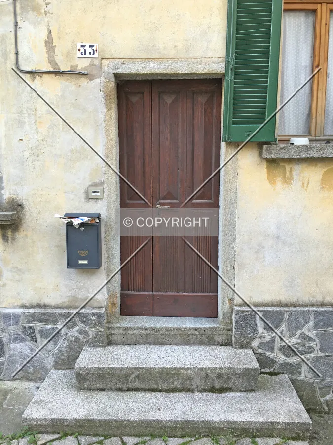Photo 124-739-861